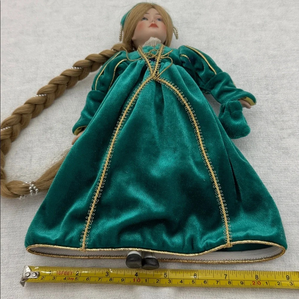 Vintage Elegant Rapunzel Doll with Braided Hair, velvet dress w/gold trim (mlb)